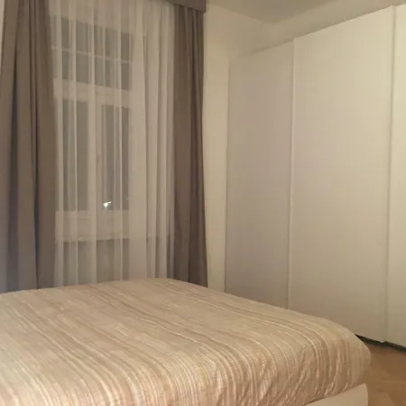 Lejlighed Nadia Merano