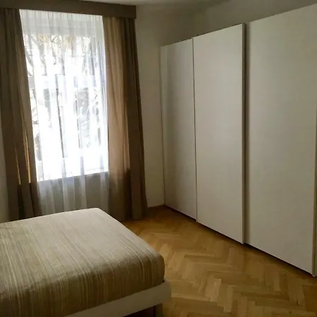 Nadia Lejlighed Merano